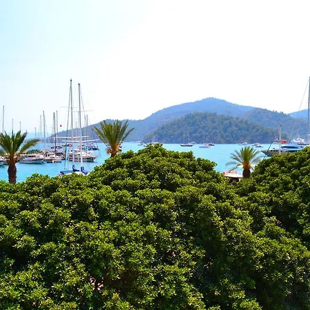 Sybelle Suites By Safiya *